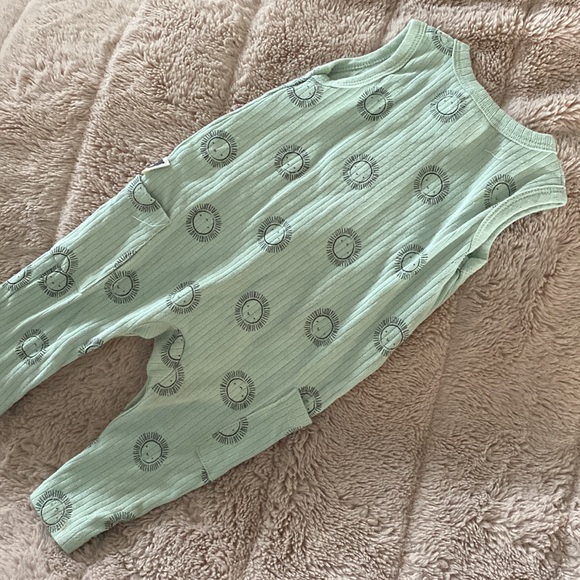 Cute Sunshine One Piece Romper - Picture 4 of 4